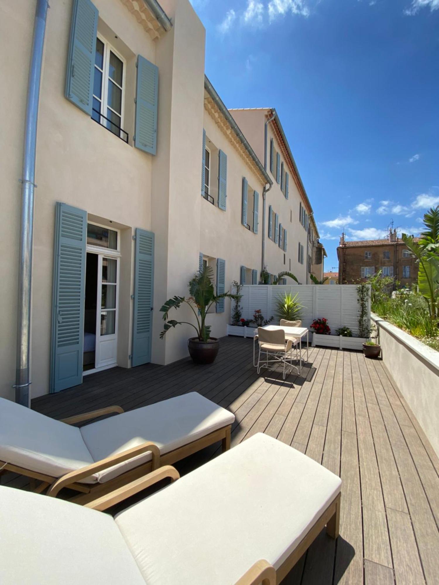 Hotel Lilou