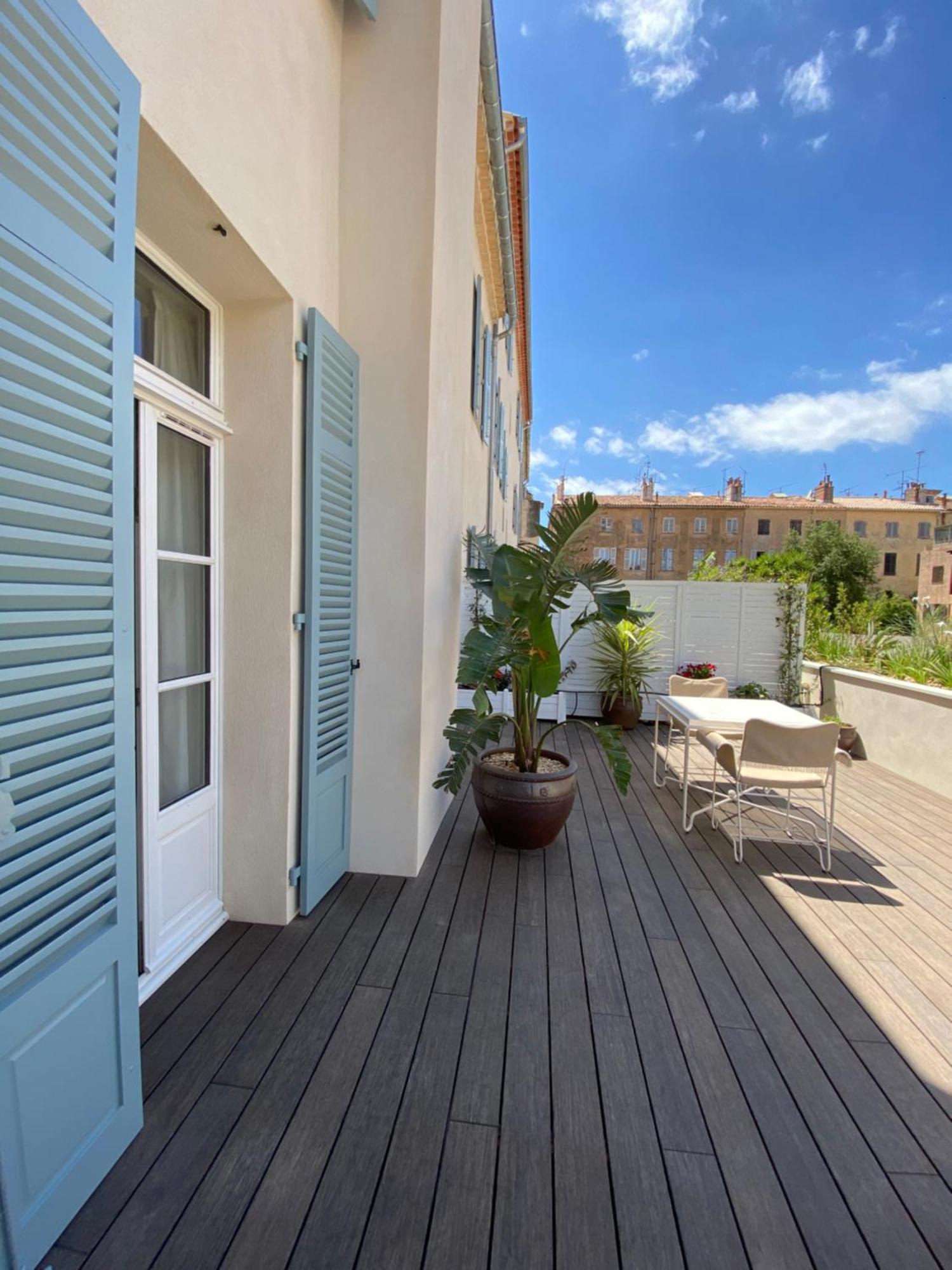 Lilou Hotel 4*